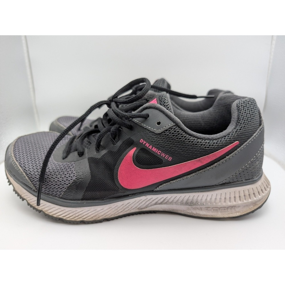 Nike Zoom Winflo Women's size 8.5 Black and‎ Pink Running Shoes Dynamic Web